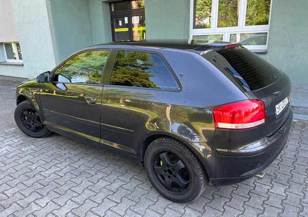 Audi A3 cena 9500 przebieg: 212000, rok produkcji 2003 z Bieruń małe 211